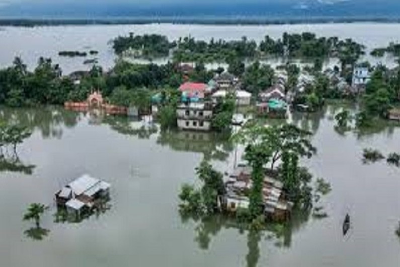 নেপালে বন্যা ও ভূমিধস : নিহত  ১৪