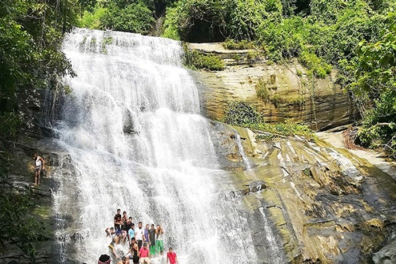 খৈয়াছড়া ঝর্ণায় ঘুরতে এসে ব্যাংক কর্মকর্তা নিহত