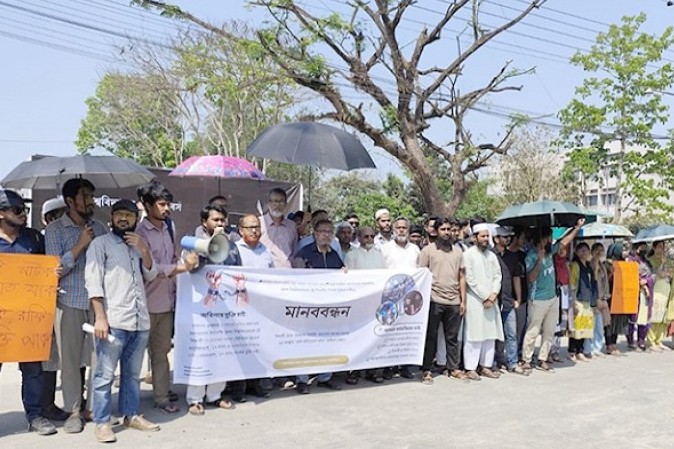 ‘জঙ্গি নাটকে’ পাঁচ বছর কারাবন্দী খুবি`র দুই শিক্ষার্থী ঈদের আগে মুক্তির দাবি