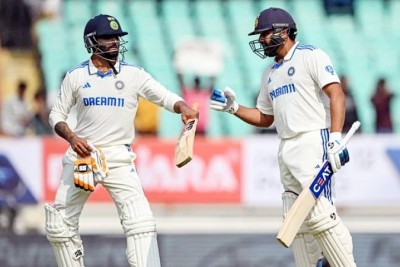 রাজকোট রোহিত-জাদেজার সেঞ্চুরি নিয়ন্ত্রণে ভারত